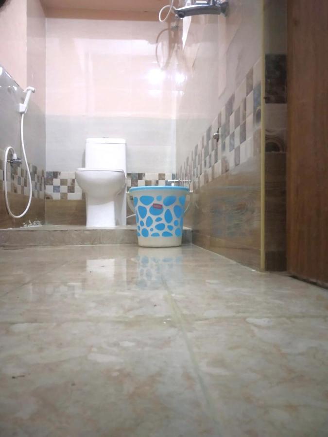 Sls Homestay - Luxury Ac Service Apartments 1Bhk, 2Bhk, 3Bhk - Direct Flyover To Alipiri Tirumala Gate - Walk To Ps4 Pure Veg Restaurants, Supermarkets - Near To National Highway & Padmavathi Amma Temple - Modular Kitchen, Living Room -Free Superfast Tirupati Esterno foto