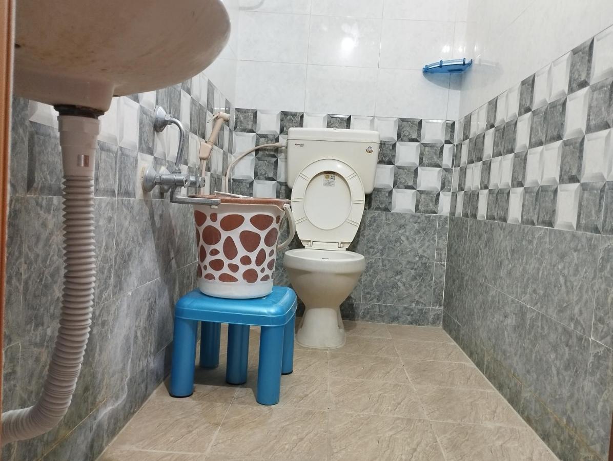 Sls Homestay - Luxury Ac Service Apartments 1Bhk, 2Bhk, 3Bhk - Direct Flyover To Alipiri Tirumala Gate - Walk To Ps4 Pure Veg Restaurants, Supermarkets - Near To National Highway & Padmavathi Amma Temple - Modular Kitchen, Living Room -Free Superfast Tirupati Esterno foto